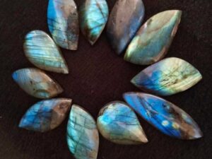 cuong phong cong dung cua da labradorite