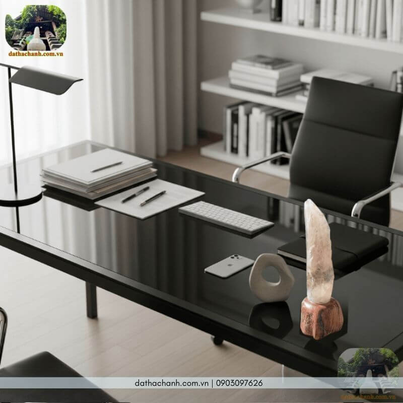 Trụ đá tinh thể thạch anh ám khói tự nhiên giúp bạn loại bỏ năng lượng tiêu cực mang lại bình yên cho tâm hồn 27 trụ đá tinh thể thạch anh ám khói