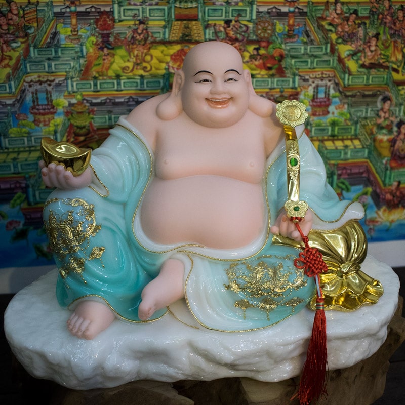 Ý nghĩa của việc tạc tượng Phật trang nghiêm