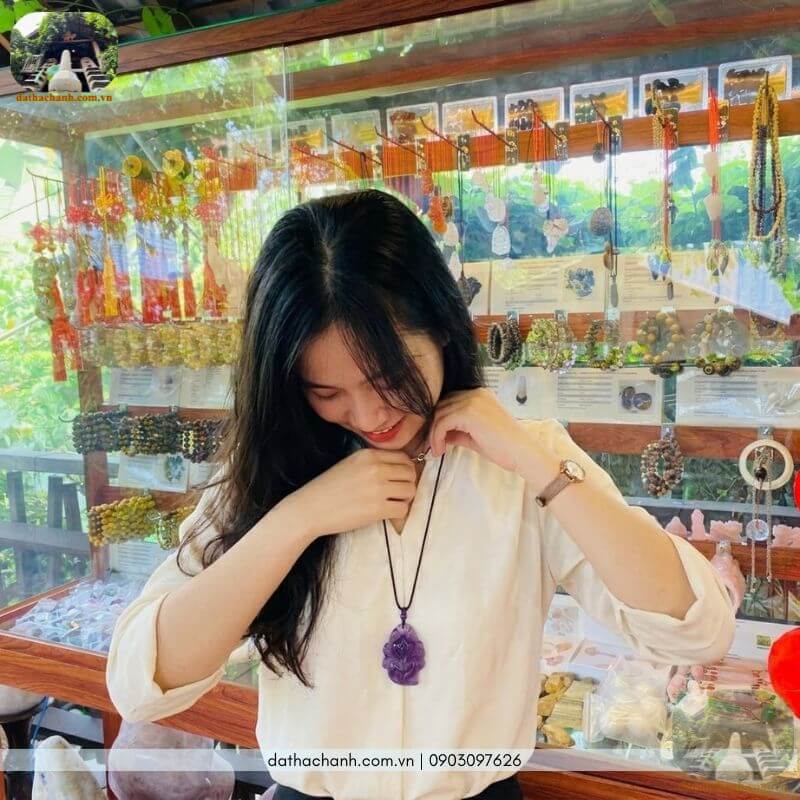mặt dây chuyền hồ ly đá thạch anh