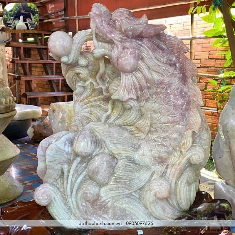 cá chép hóa rồng bằng đá thạch anh hồng