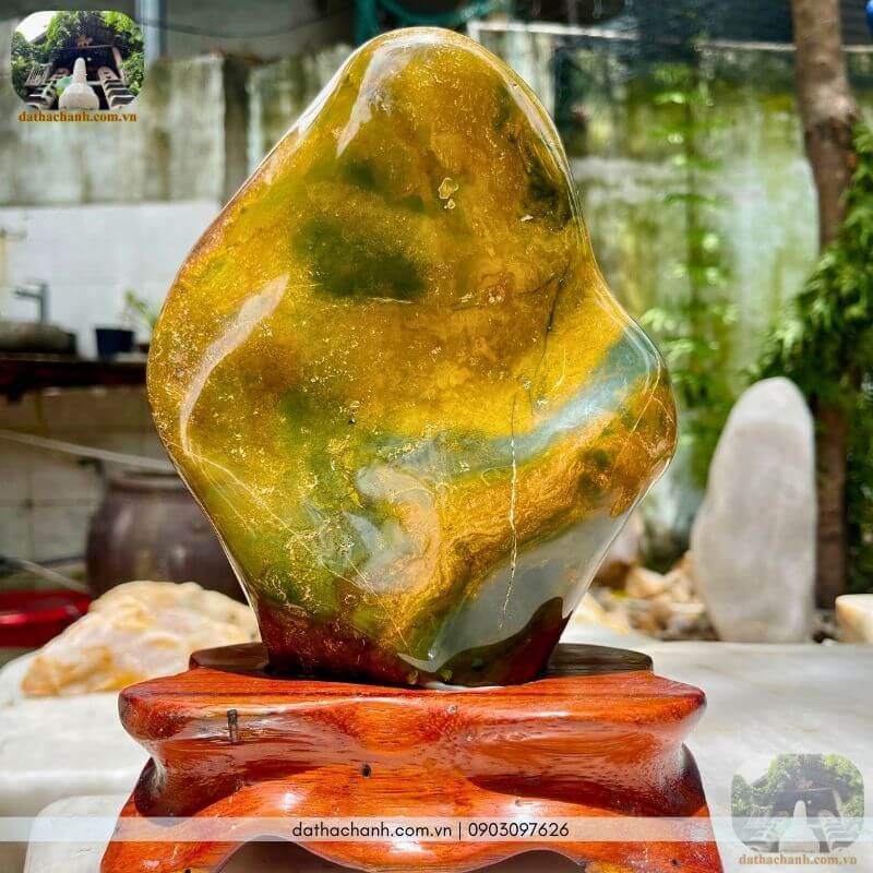 Đá canxedon vàng
