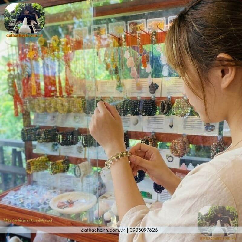 vòng tay ưu linh xanh