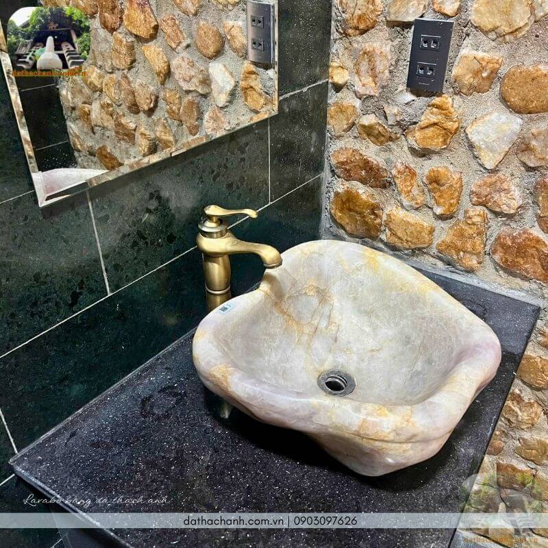 lavabo bằng đá thạch anh