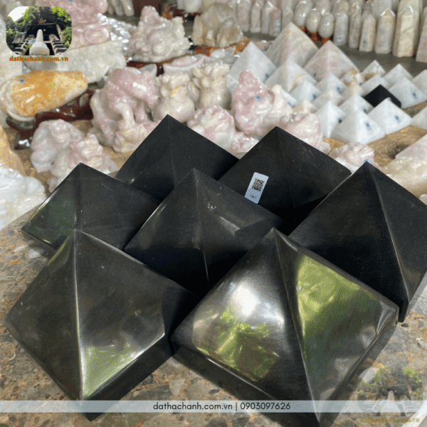 đá núi lửa obsidian