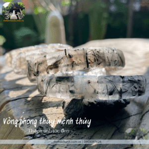 vòng phong thủy mệnh thủy