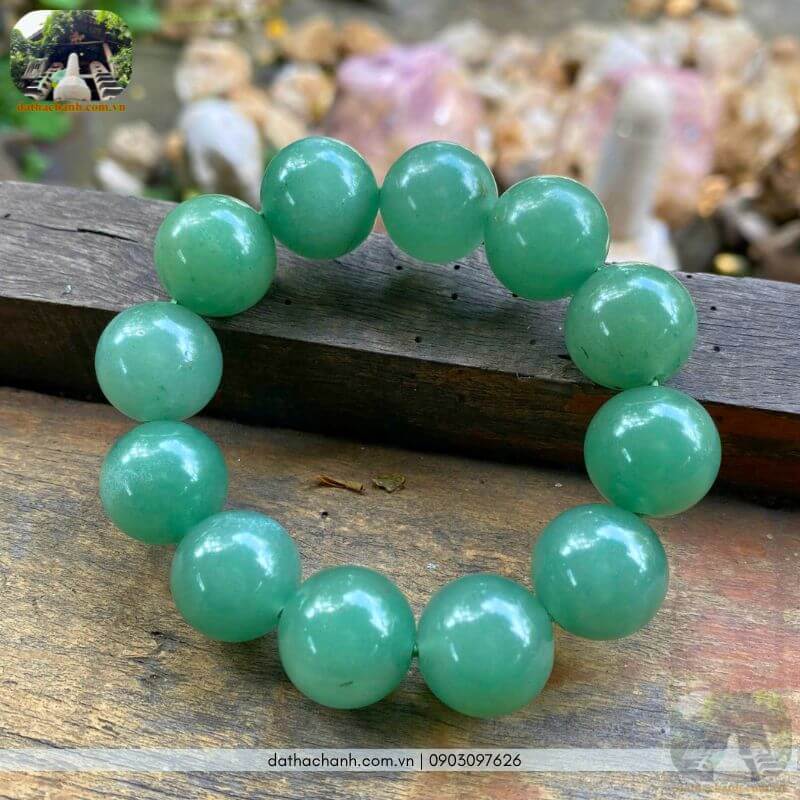vòng đá phong thủy mệnh mộc