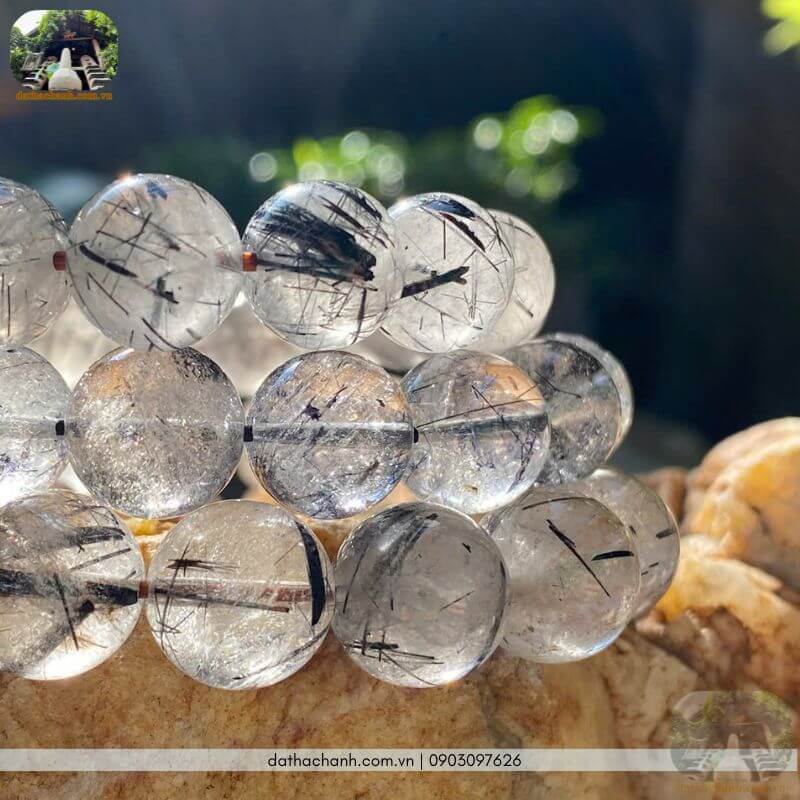 vòng phong thủy mệnh Mộc nữ
