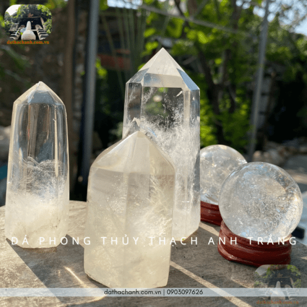 đá phong thủy thạch anh trắng