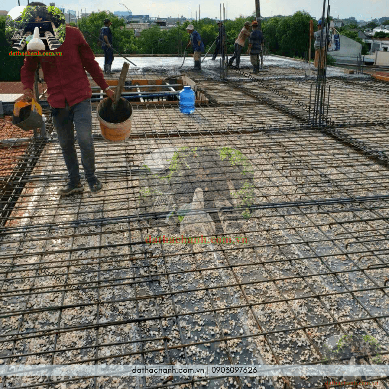 đá thạch anh trắng tự nhiên