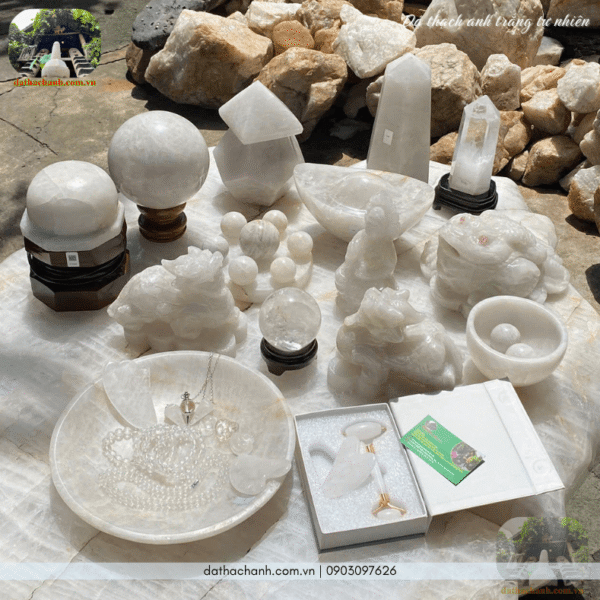 đá thạch anh trắng tự nhiên