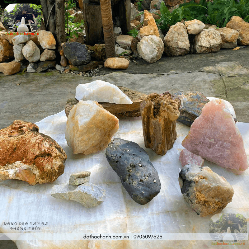 Vòng đeo tay đá phong thủy - Mẫu đẹp, giá tốt, hợp mệnh: Năng lượng tự nhiên, may mắn thịnh vượng 64 vòng đeo tay đá phong thủy