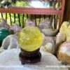 quả cầu đá thạch anh vàng