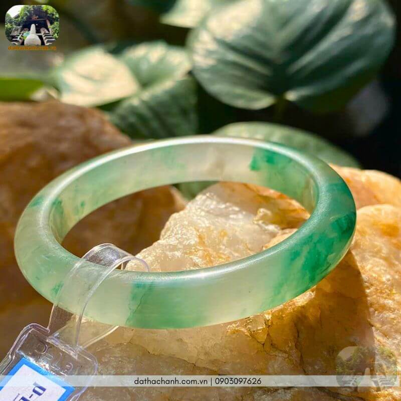 vòng kiềng đá thạch anh xanh