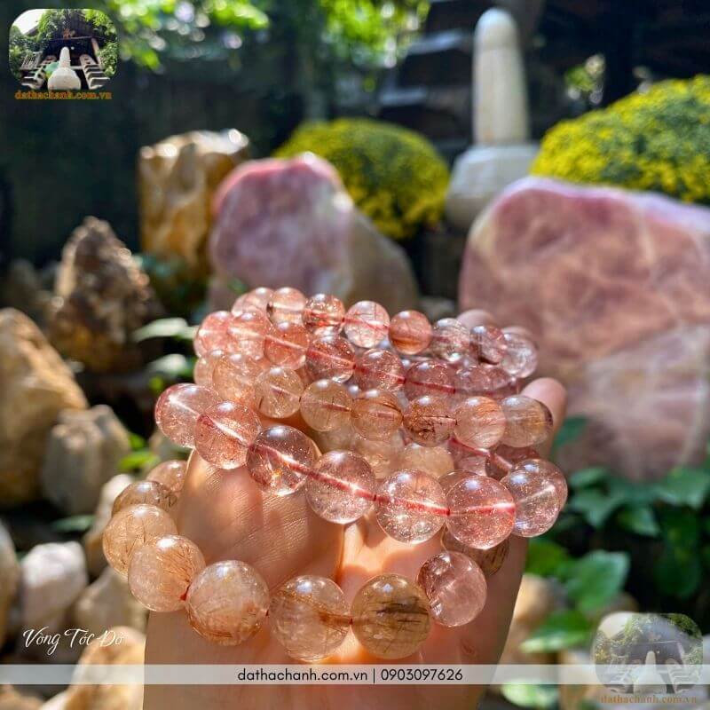 Vòng tóc đỏ bùa hộ mệnh cho tình duyên và sức khỏe 26 Vòng tóc đỏ