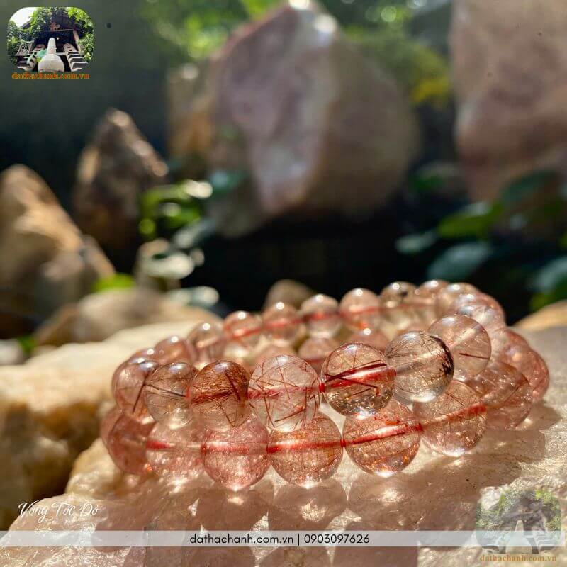 Vòng tóc đỏ bùa hộ mệnh cho tình duyên và sức khỏe 28 Vòng tóc đỏ