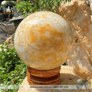 quả cầu đá thạch anh bông vàng