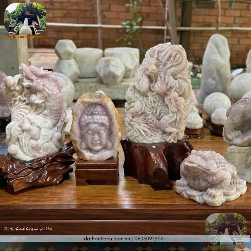 đá thạch anh hồng nguyên khối