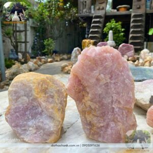đá thạch anh hồng tự nhiên
