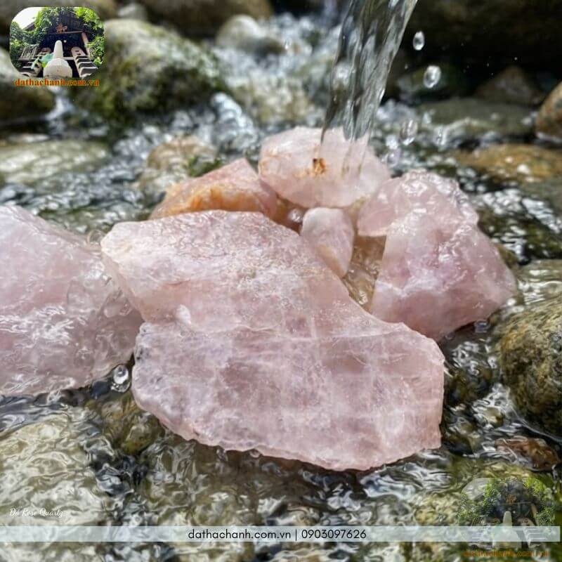 Đá rose quartz (thạch anh hồng): Tổng quan, ý nghĩa và ứng dụng từ A-Z 25 đá rose quartz