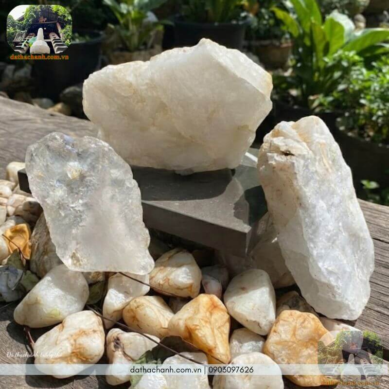 đá thạch anh trắng thô