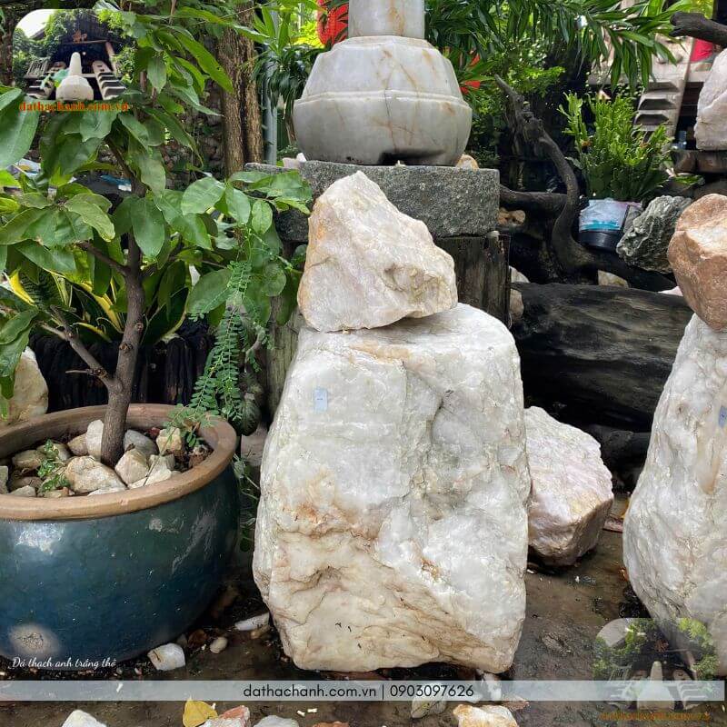 đá thạch anh trắng thô